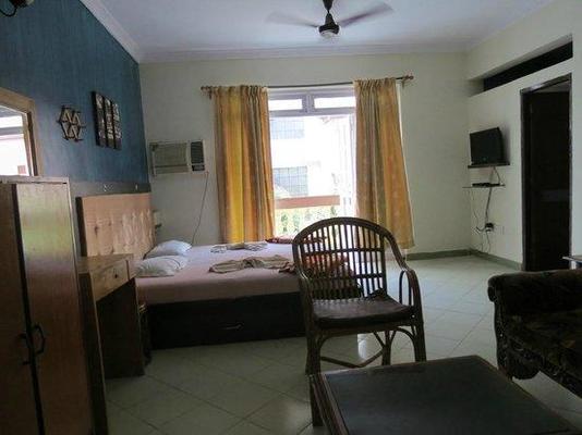 Golden Nest Service Apartments